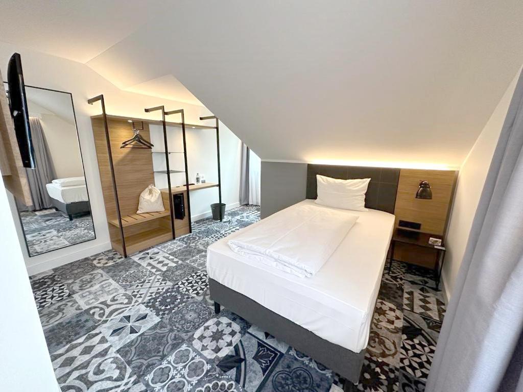 Alpengluehen Smart Hotel Olching Kültér fotó